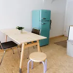 Raum Life - Design Mit Kueche In Der Altstadt * Regensburg