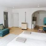 Raum Life - Design Mit Kueche In Der Altstadt Appartement