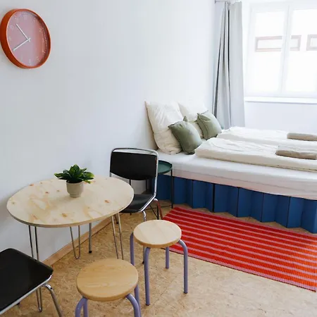 아파트 Raum Life - Design Mit Kueche In Der Altstadt *