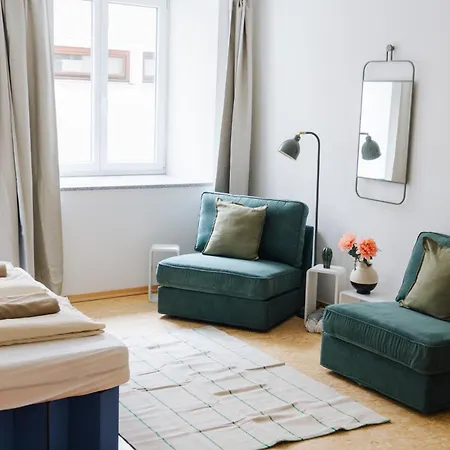 Raum Life - Design Mit Kueche In Der Altstadt Ratisbonne
